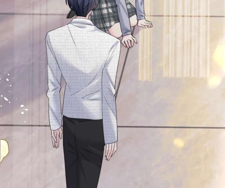 Transmigrating as the Younger Sister of a Bigshot with Multiple Identities Chapter 53 429 089